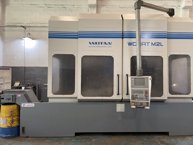 Fresadora CNC Floor-Type (Banco Fixo) WOTAN WOMAT M2L