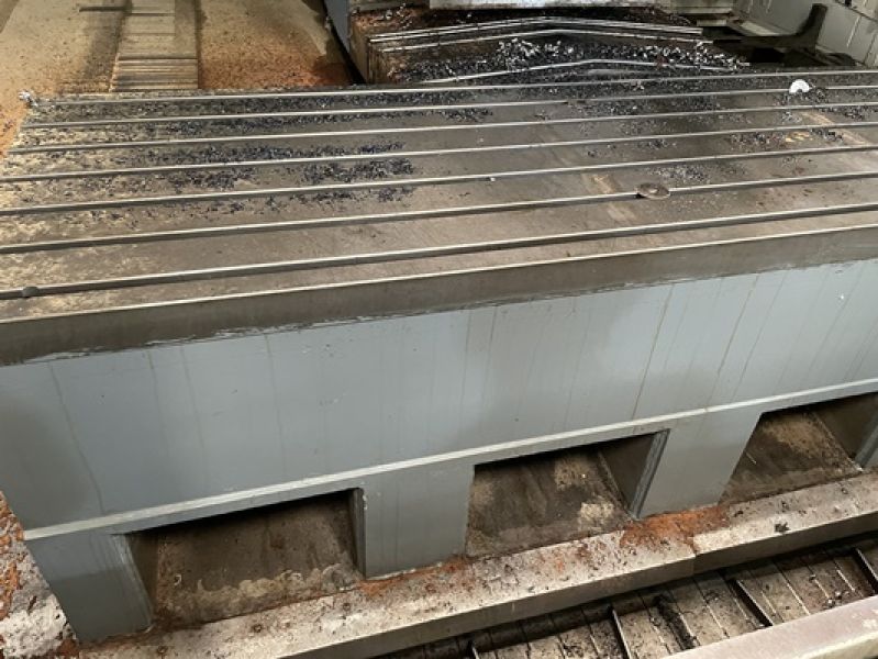 Fresadora CNC Floor-Type (Banco Fixo) WOTAN WOMAT M2L