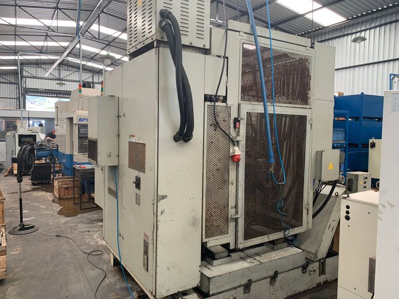 Centro de Usinagem Horizontal OKUMA MX-40HA