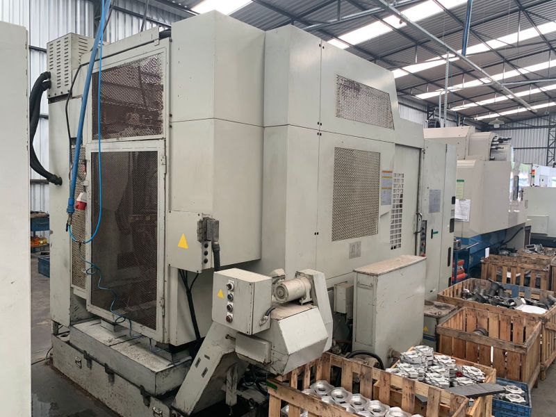 Centro de Usinagem Horizontal OKUMA MX-40HA