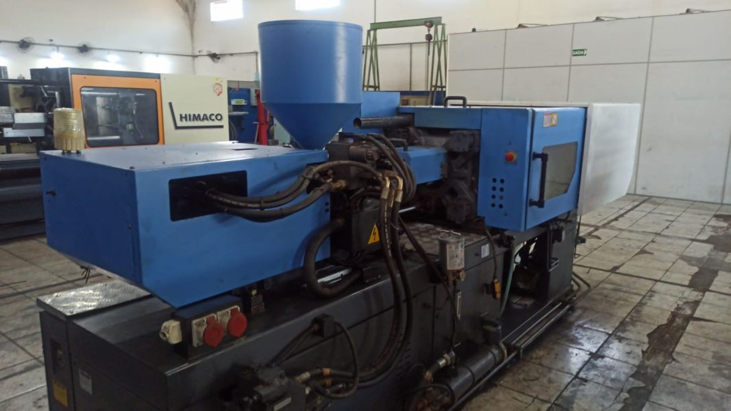 Injetora de Plástico HAITIAN TIANJIAN PLUTÃO PL860J