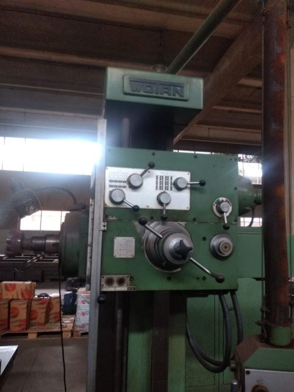 Mandrilhadora Universal WOTAN B-105