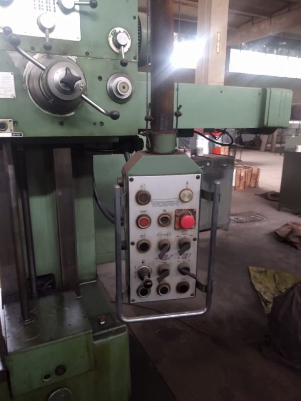 Mandrilhadora Universal WOTAN B-105