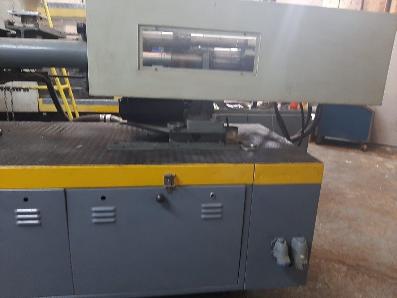 Injetora de Plástico BATTENFELD FC2100/1000