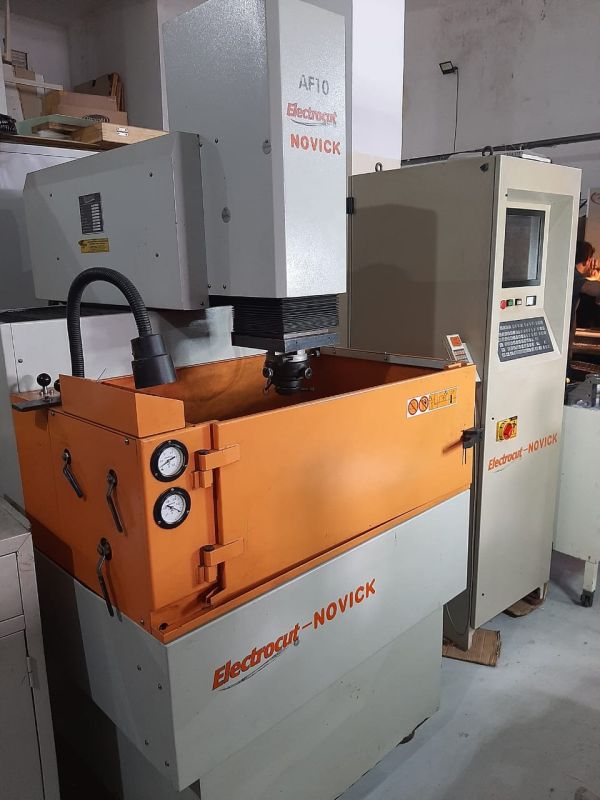 Eletroerosão por Penetração ELECTROCUT NOVICK AF10