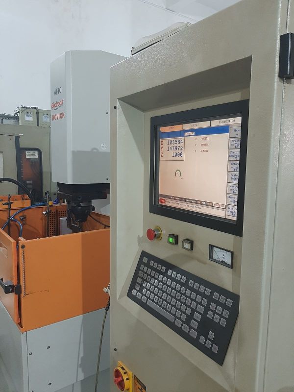 Eletroerosão por Penetração ELECTROCUT NOVICK AF10