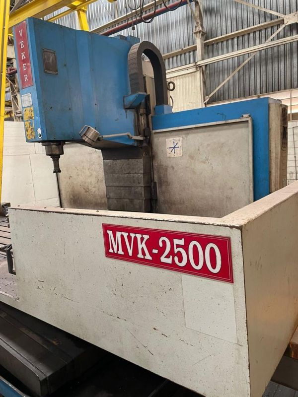 Fresadora CNC VEKER MVK-2500