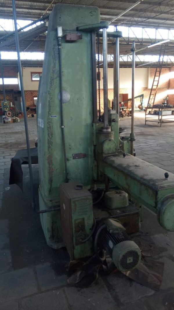 Mandrilhadora Universal UNION BFT-80