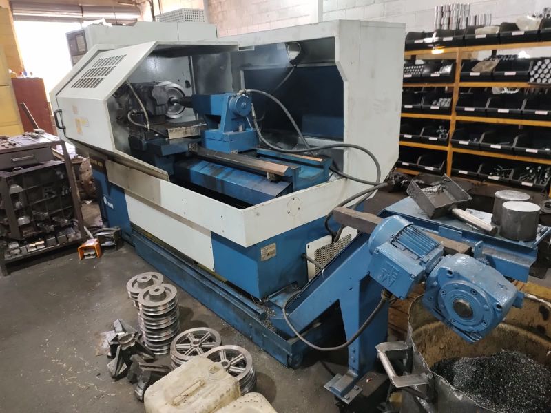 Torno CNC ROMI CENTUR 40RV