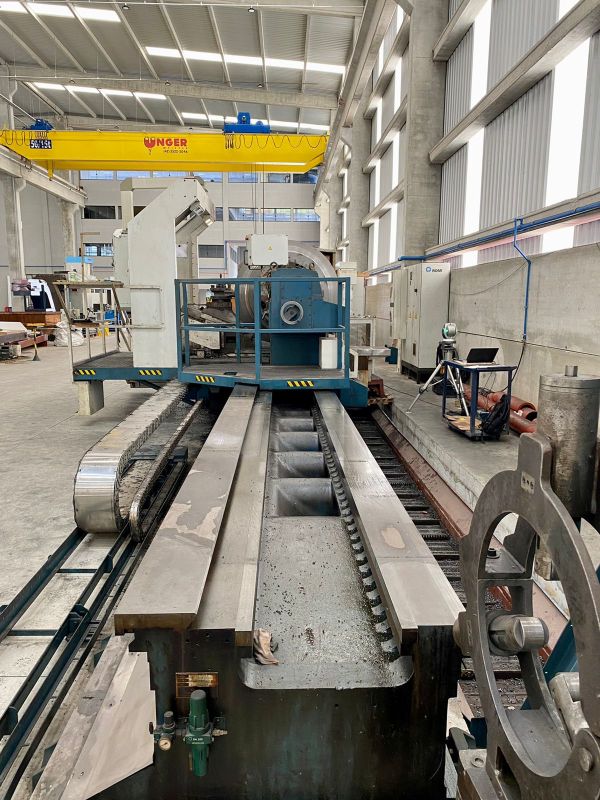 Torno CNC ROMI CENTUR 140A