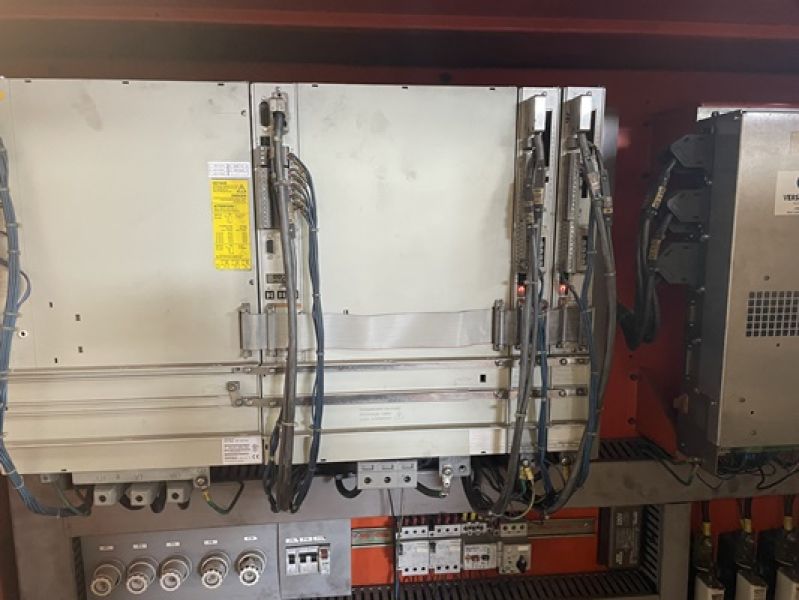 Torno CNC INDEX GFG250