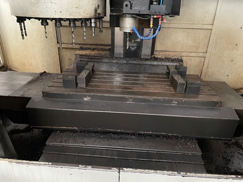 Centro de Usinagem Vertical FEELER FV-1300