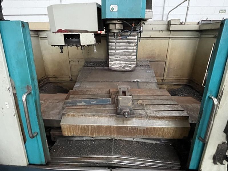 Centro de Usinagem Vertical FEELER V700