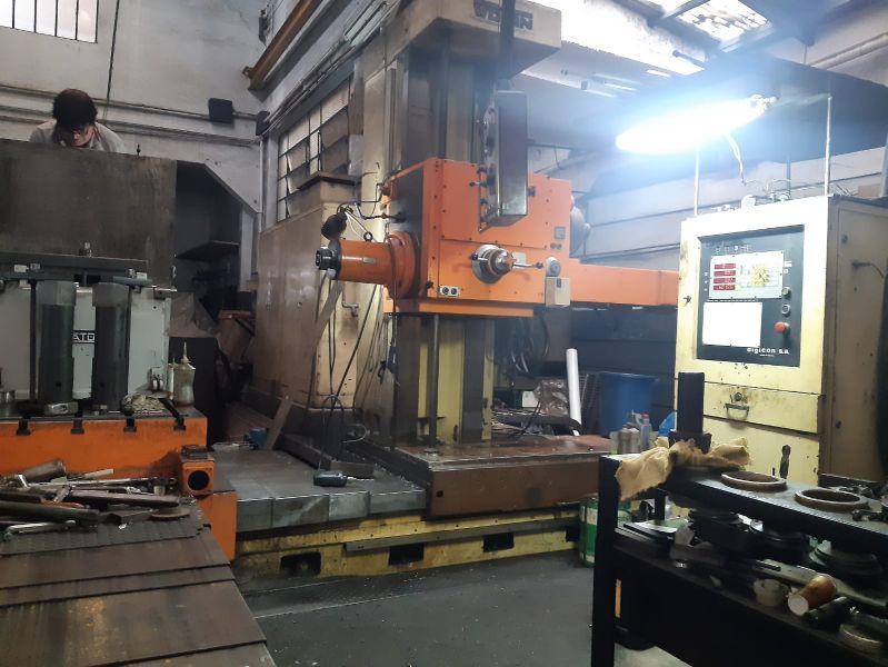 Mandrilhadora Universal WOTAN B120