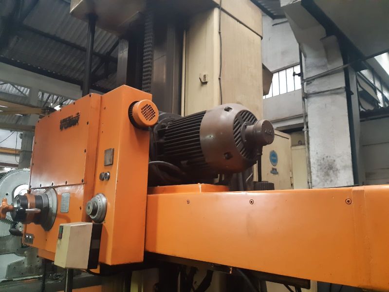 Mandrilhadora Universal WOTAN B120