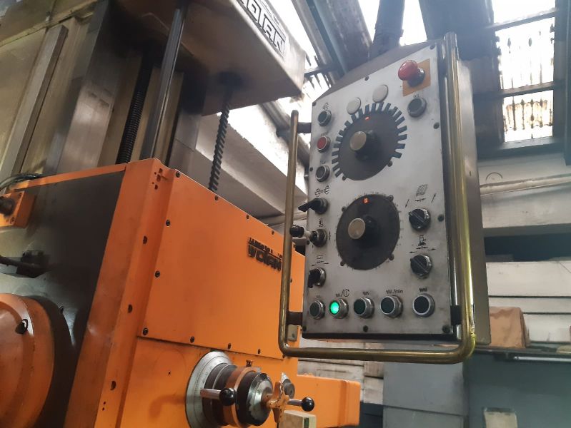 Mandrilhadora Universal WOTAN B120