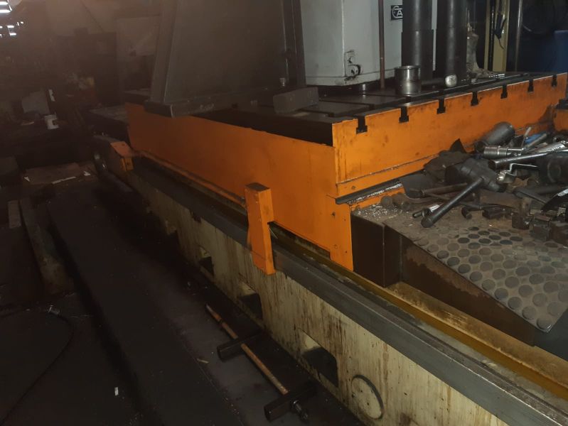 Mandrilhadora Universal WOTAN B120