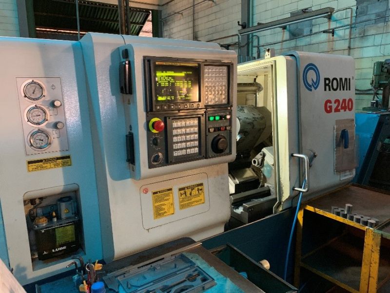 Torno CNC ROMI G240