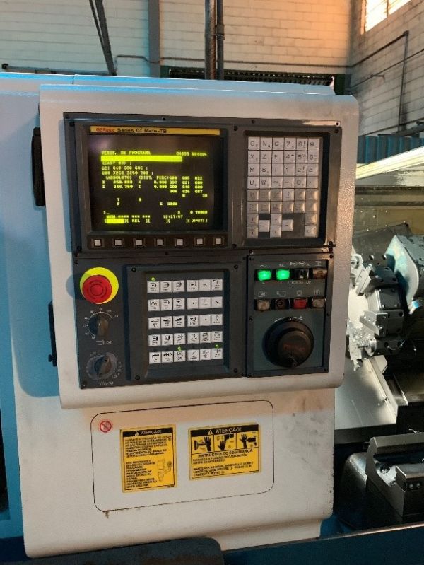 Torno CNC ROMI G240