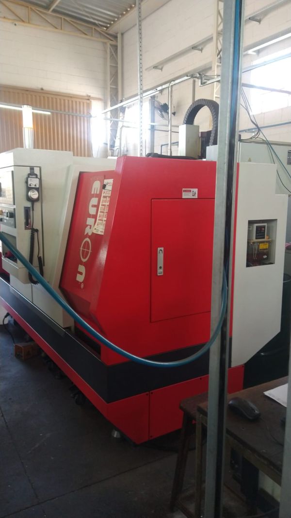 Torno CNC EUROM LB6150