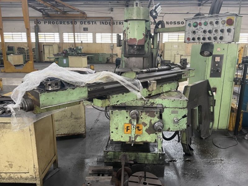 Fresadora Universal TOS FGU40