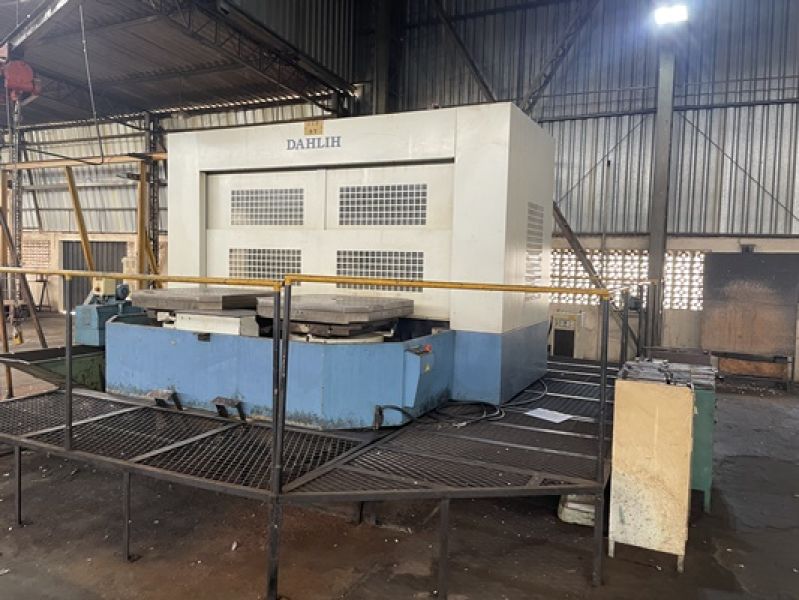 Centro de Usinagem Horizontal DUPLO PALLET DAHLIH MHC-800