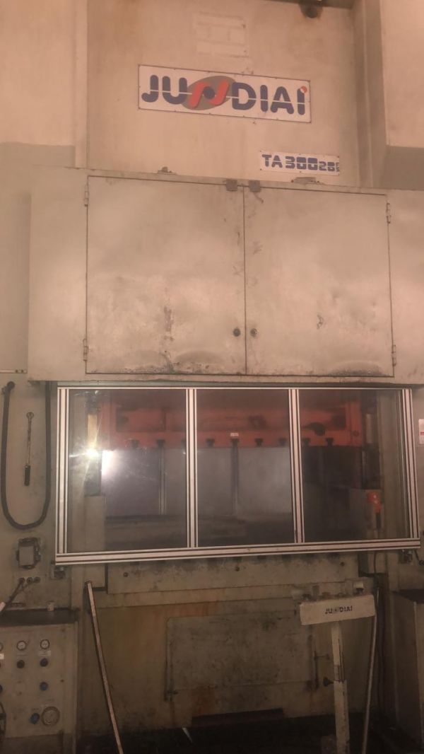 Prensa Excêntrica JUNDIAI TA 300 F5 2B 