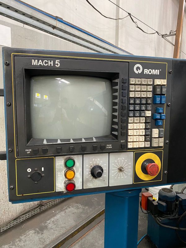 Torno CNC ROMI ECN-40 II