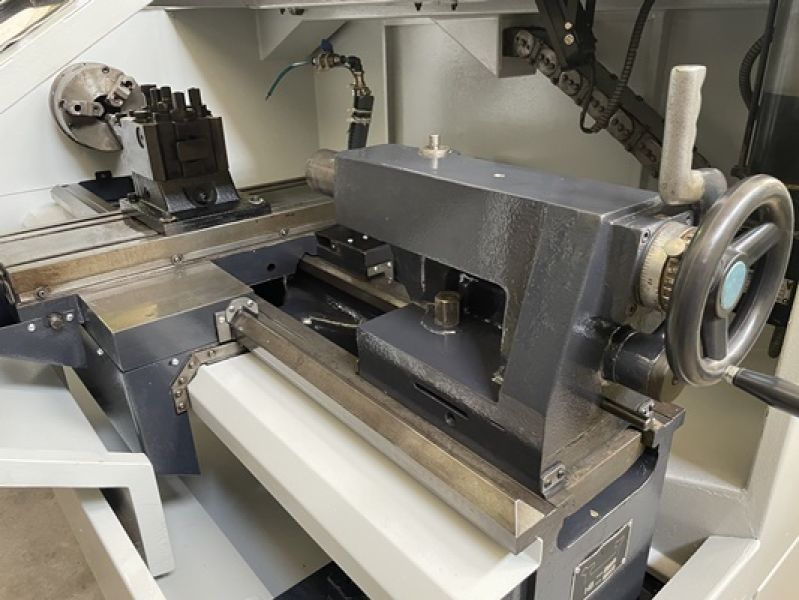 Torno CNC NARDINI GPRII
