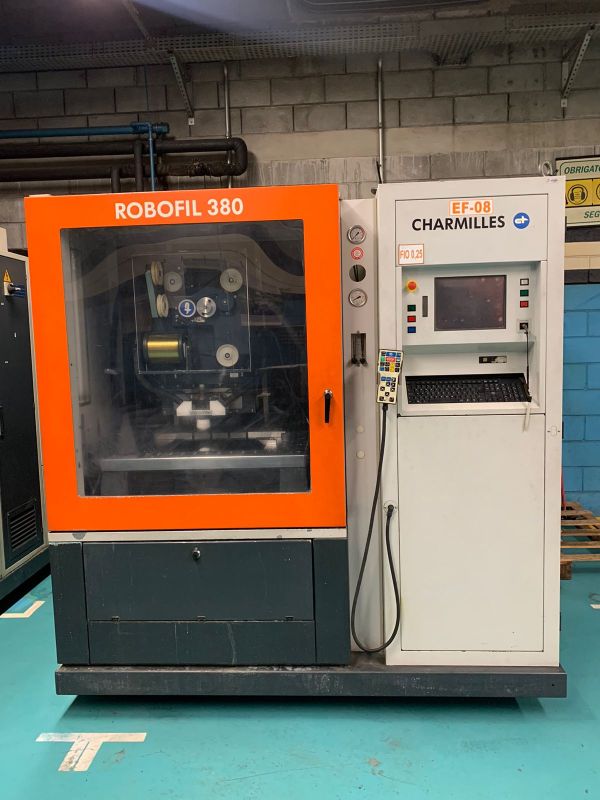 Eletroerosão a Fio AGIE CHARMILLES ROBOFIL 380