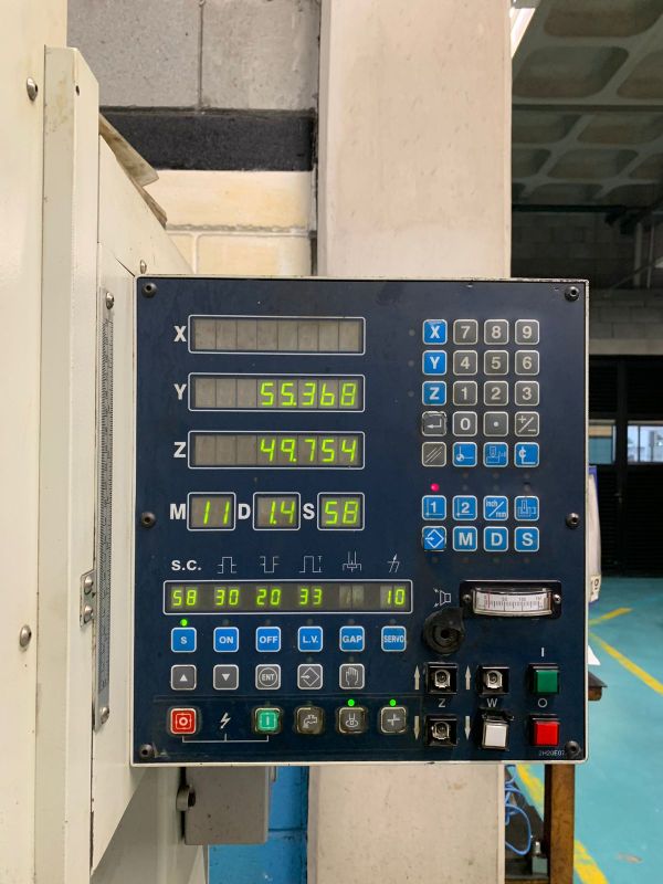 Eletroerosão a Fio CHARMILLES ROBOFIL 330F
