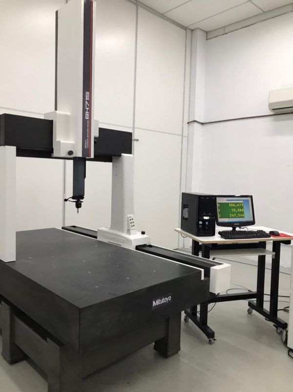 Tridimensional MITUTOYO BH-715