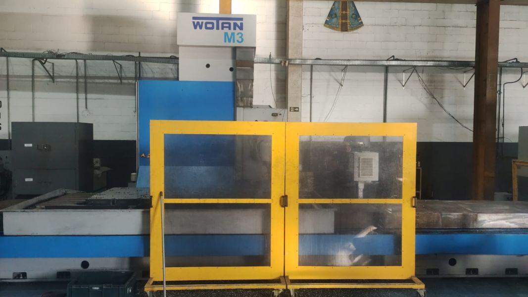 Fresadora CNC WOTAN M3