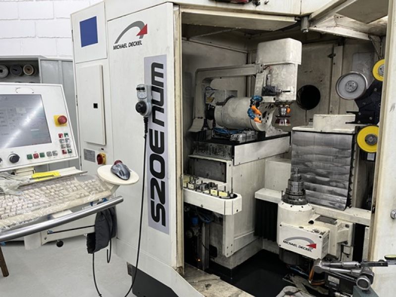 Afiadora de Ferramentas CNC MICHAEL DECKEL S20