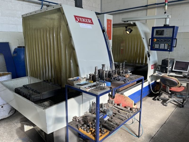 Fresadora CNC VEKER VK4700D