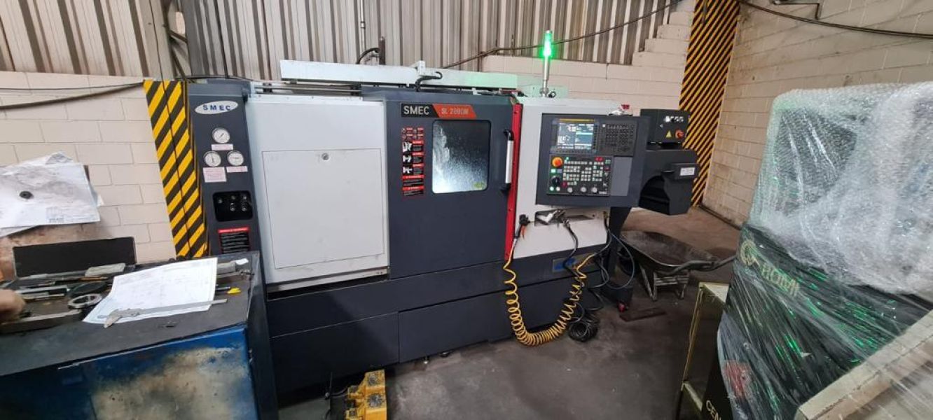 Torno CNC SAMSUNG SMEC SL2000M
