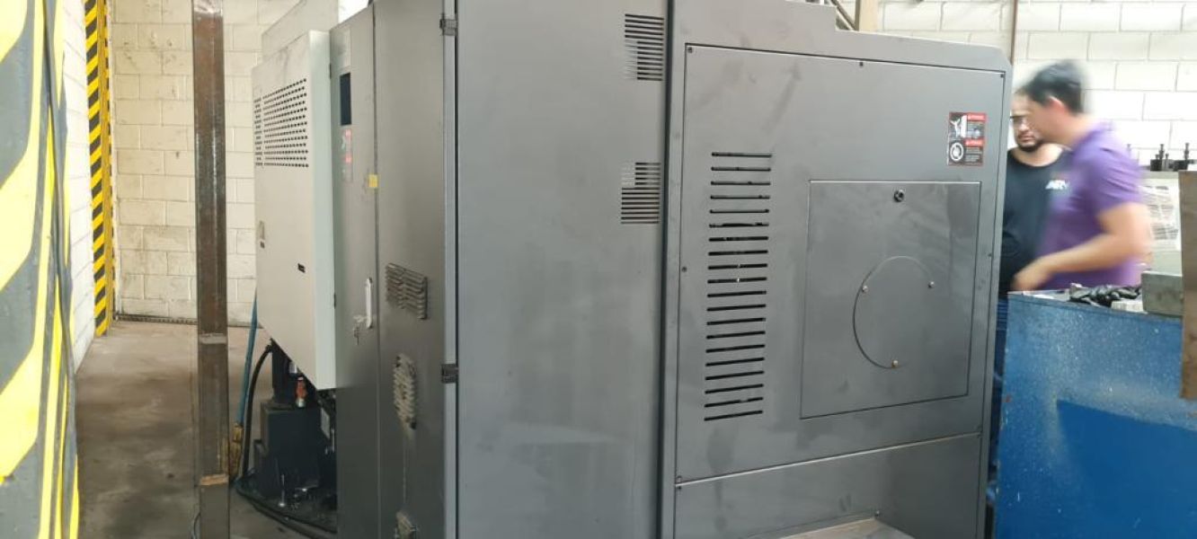 Torno CNC SAMSUNG SMEC SL2000M