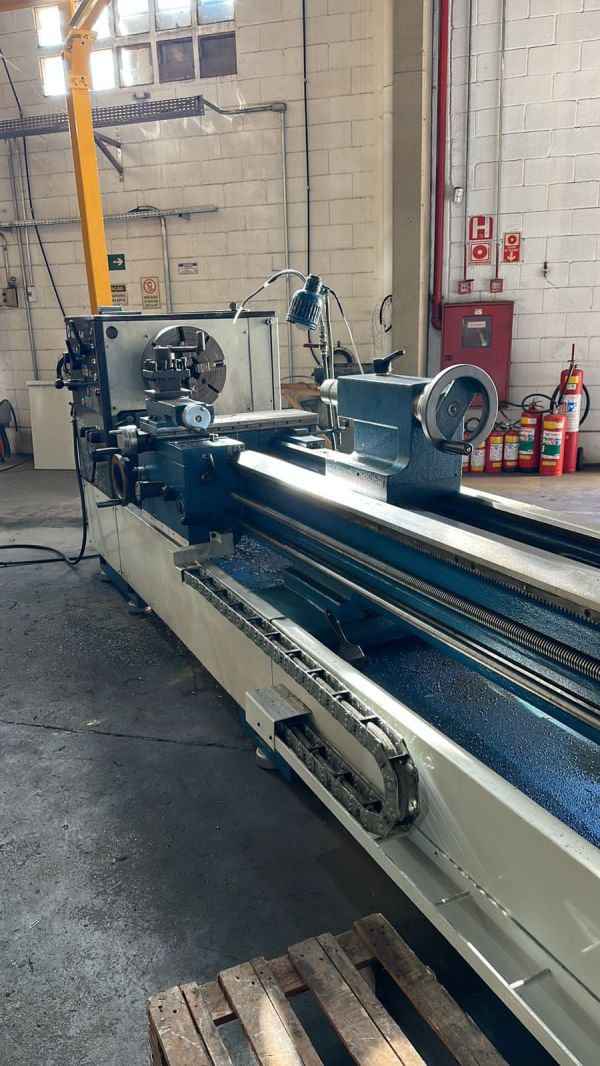 Torno Mecânico ROMI E-40