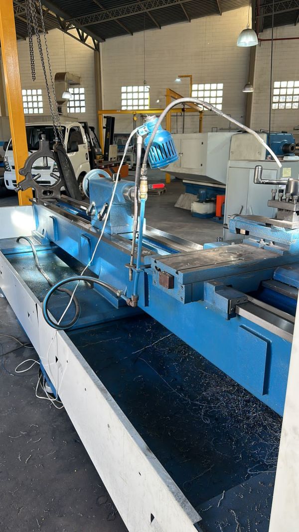 Torno Mecânico ROMI E-40