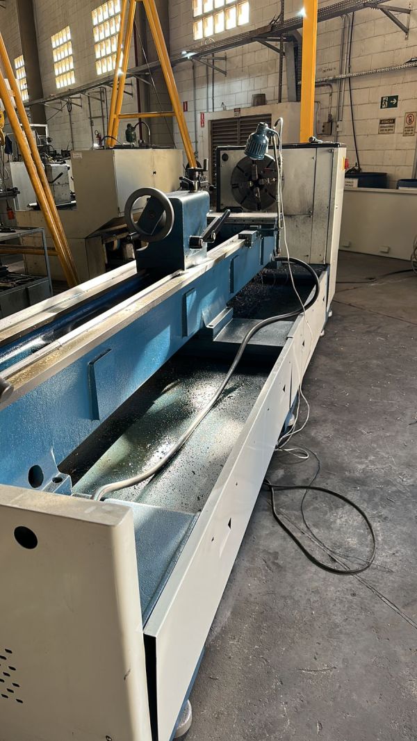 Torno Mecânico ROMI E-40