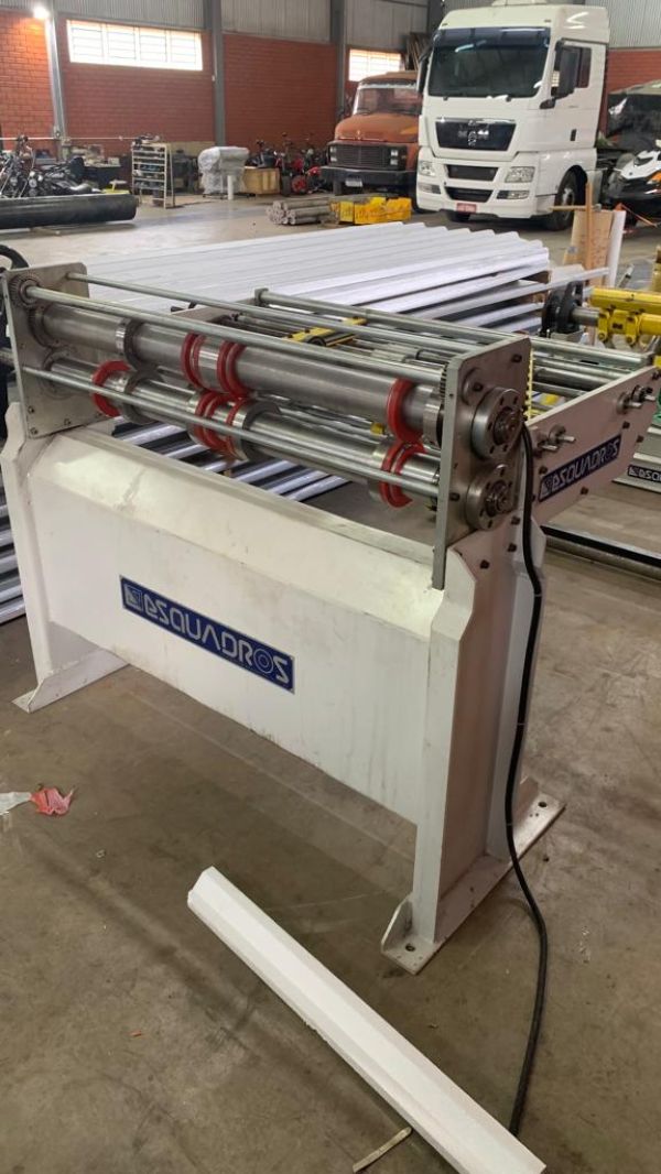 Slitter Calheiro - Linha de Corte Longitudinal ESQUADROS LCL1230.0