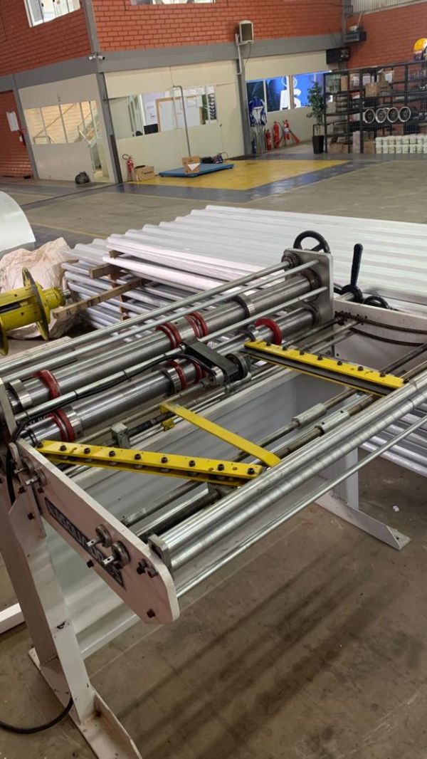 Slitter Calheiro - Linha de Corte Longitudinal ESQUADROS LCL1230.0