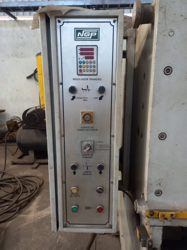 Casal de Guilhotina Newton NGP GTR 3008-S e Dobradeira NEWTON PSH-13540