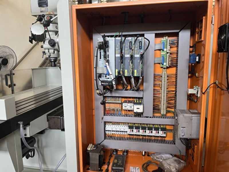 Fresadora CNC VEKER VK-4300