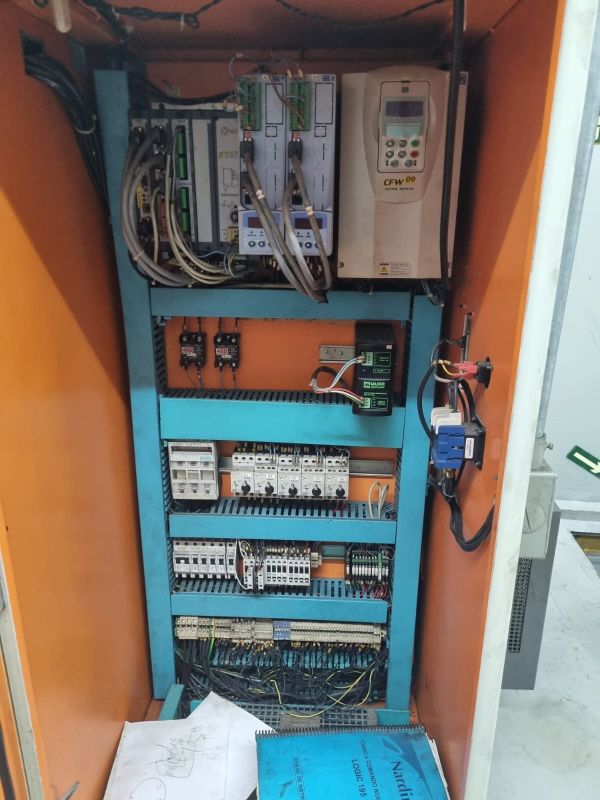 Torno CNC NARDINI LOGIC 195II