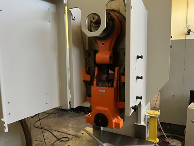 Prensa Excêntrica Freio-Fricção JUNDIAI ELC45 – 45 ton