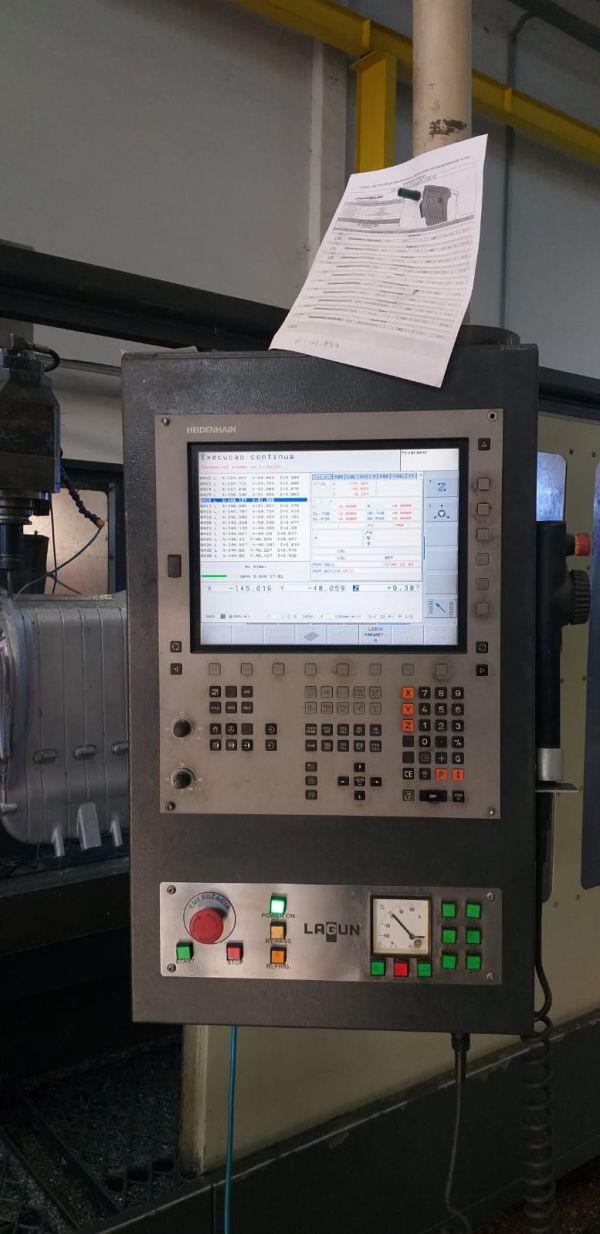 Fresadora banco fixo CNC LAGUN FBF-2600