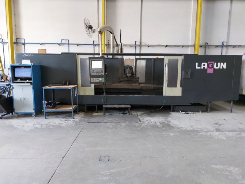 Fresadora banco fixo CNC LAGUN FBF-2600
