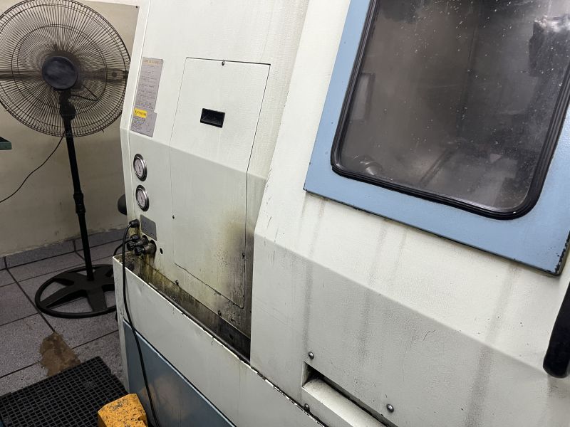 Torno CNC BIGLIA B301SM