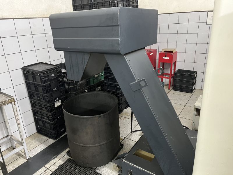 Centro de Usinagem Vertical DMG MORI DMC 635V Ecoline